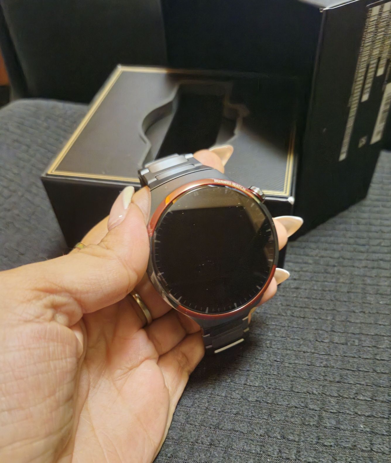 Смарт часовник HUAWEI WATCH 4 PRO