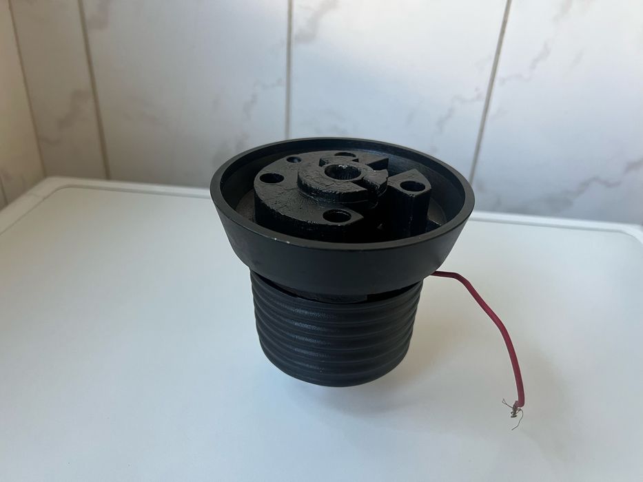 Volan sport piele Sparco si butuc quick release