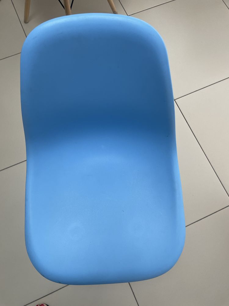 Продам стуля для офиса