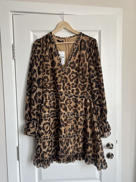 Дамски рокли нови с етикет Л