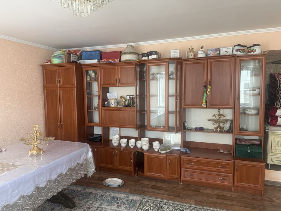 Продам стенку для зала