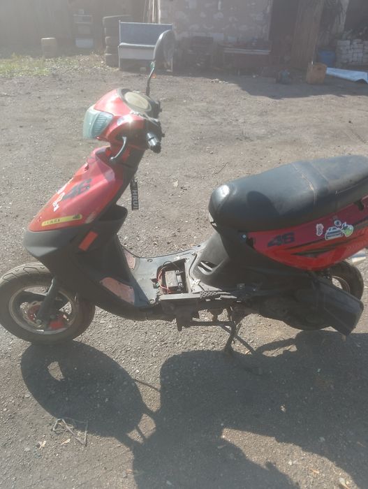 Продам скутер 80кубов