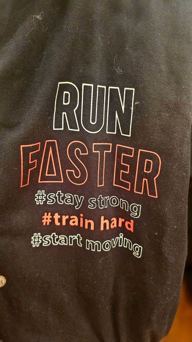 Яке с полар за момиче