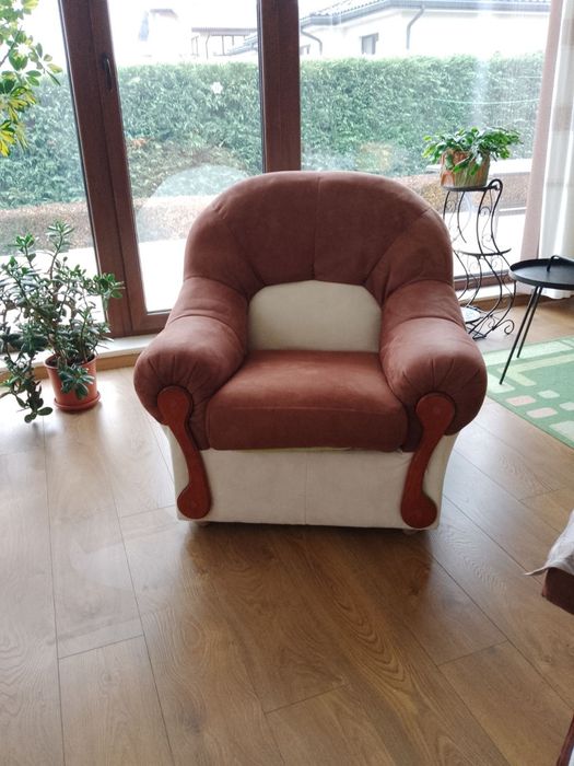 Продавам 2 бр. фотьойла