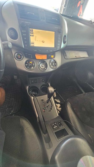 Piese din dezmemebrari pt Toyota Rav4 2.2D 150cp cv automata 2009-2012
