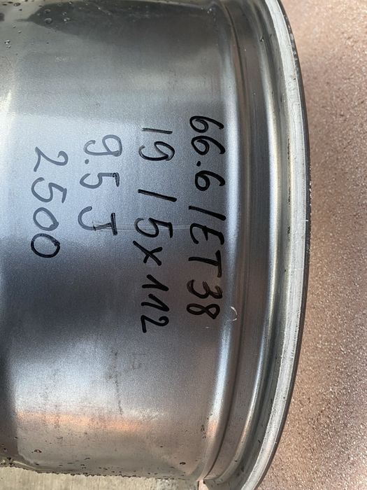 4бр лети джанти 19 цола за мерцедес/mercedes/ 5х112/ет.38/ц.отв.66.6/