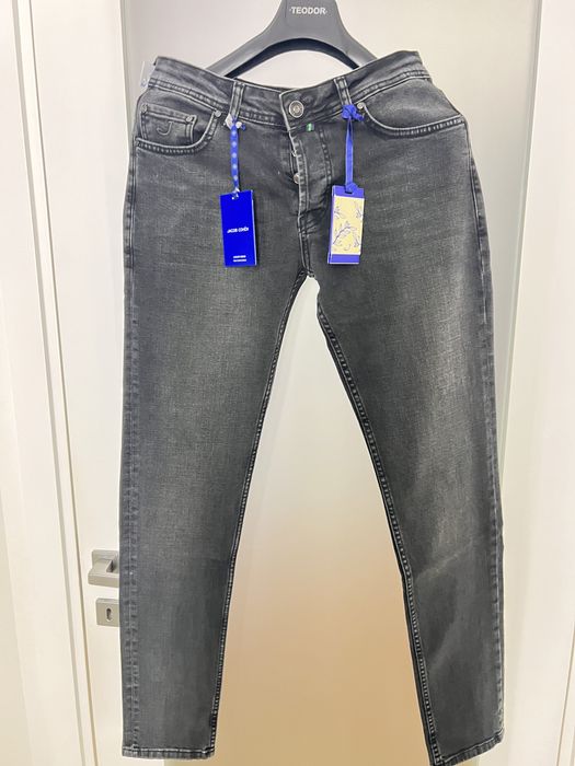 Нов модел дънки Jacob Cohen.С етикети,всичко.Налични всички размери.