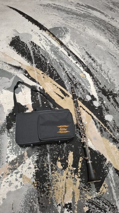 Vând clarinet Eastar