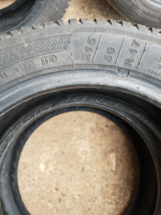 Гуми Зимни и Летни 215/50/17