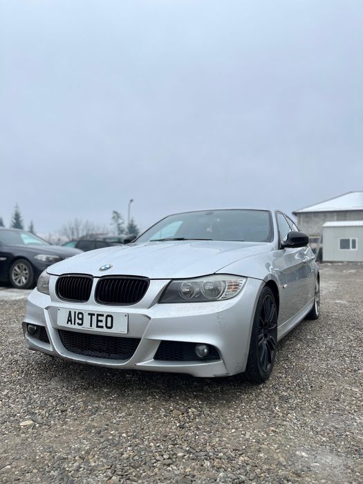 Bara fata M BMW E90 E91 LCI