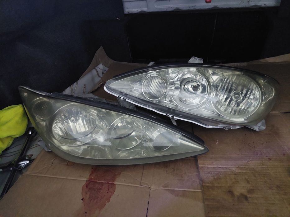 Продам  фара Toyota camry v35 американец