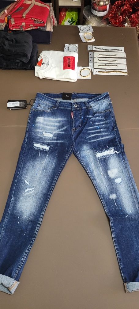 Blugi dsquared2 Noile colecții 2023 Calitate Top Jeans