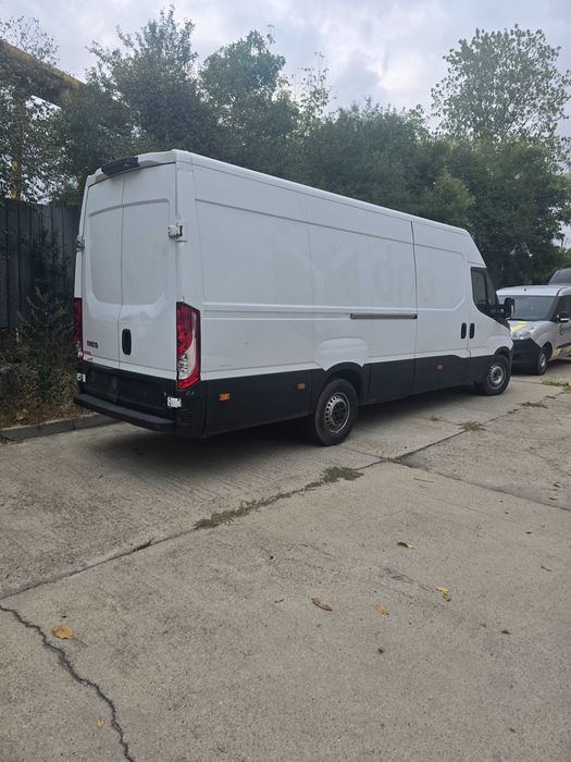Iveco  Deyli Maxi