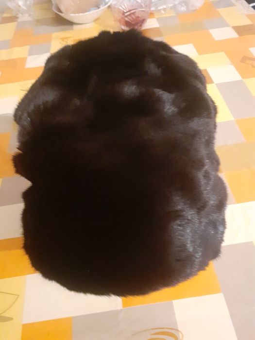 Продам женскую норковую шапку