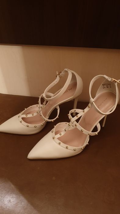 Обувки/сандали ALDO