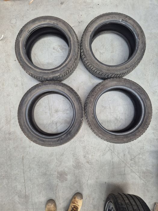 225/50R 17 98V winter tiers
