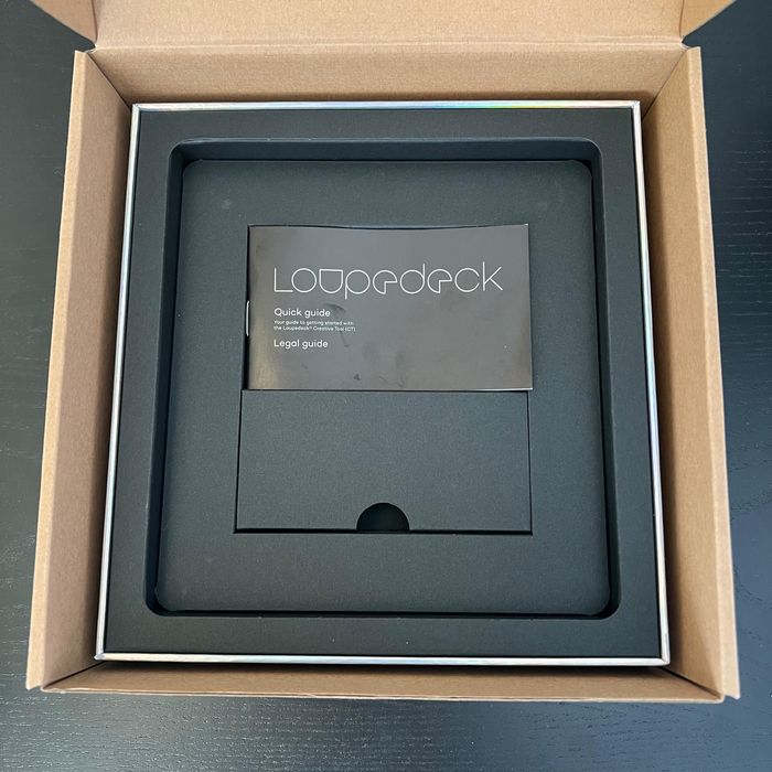 Controller Premium pentru editare & streaming - Loupedeck CT