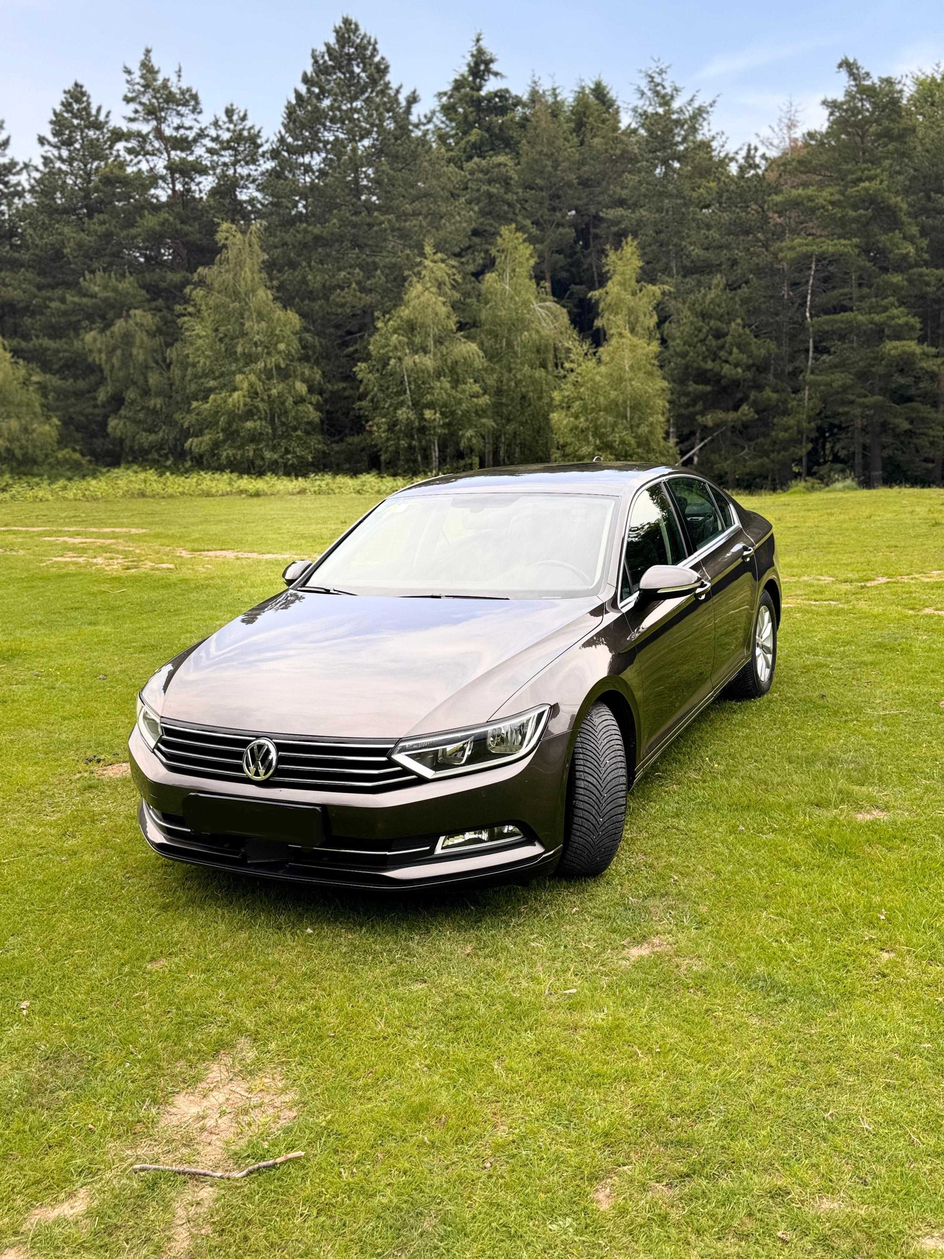 Volkswagen Passat 2018 Full service VW Distronic ACC Camera