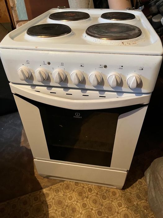 Электрическая плита