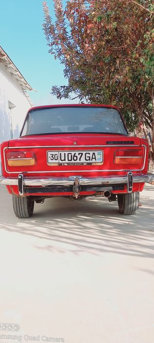 Ваз 2103 сотилади 
Матор 06 мой йемайди ходовой коро