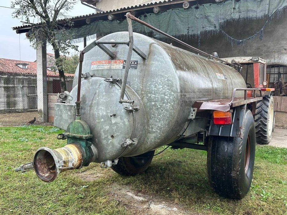 Vidanja zincata 8 mc incarcare-descarcare automata/cardan la tractor