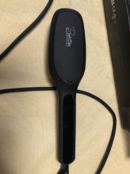 Четка за изправяне на коса Rita Ora