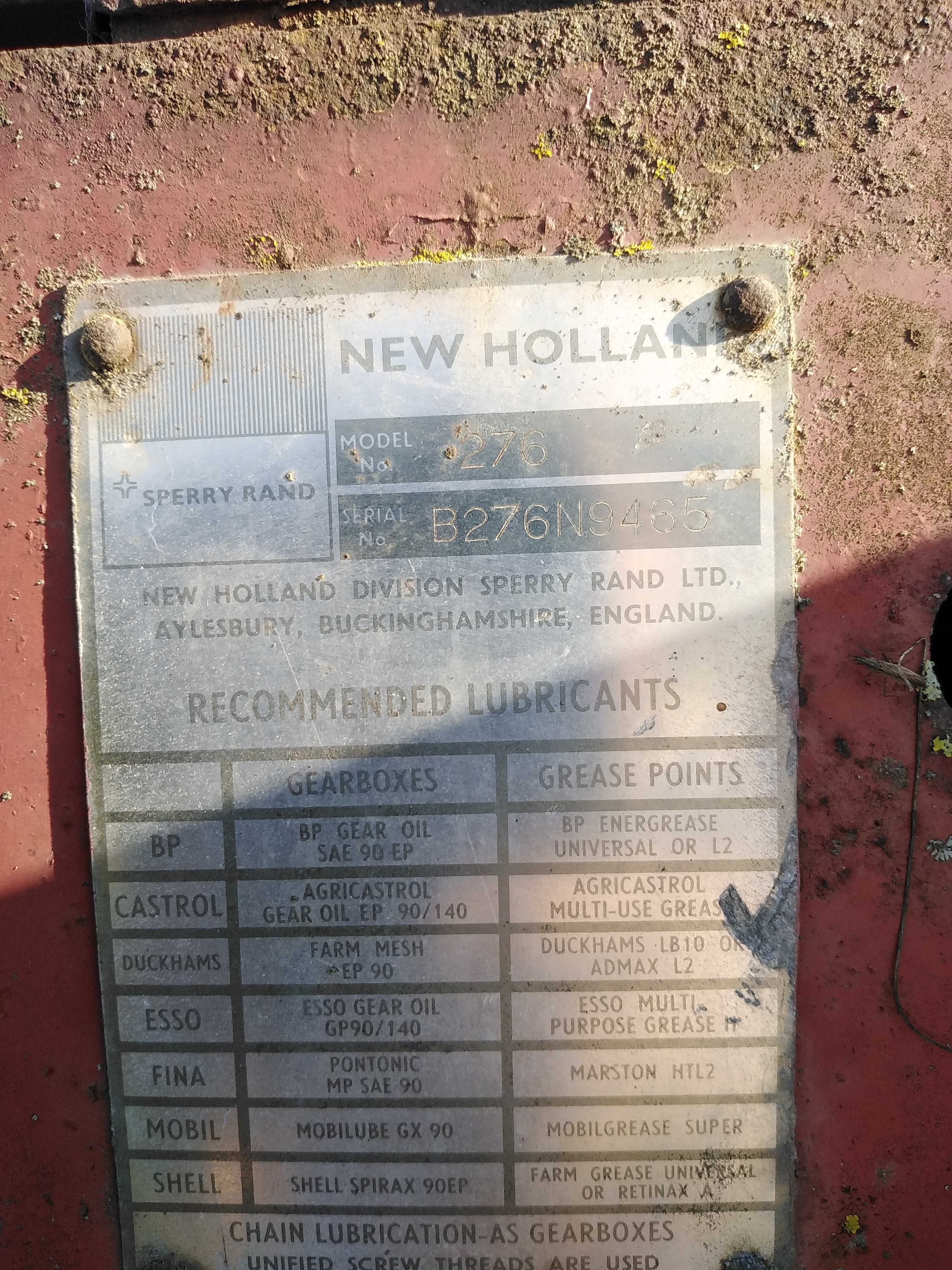 Dezmembrez balotiera New Holland 276
