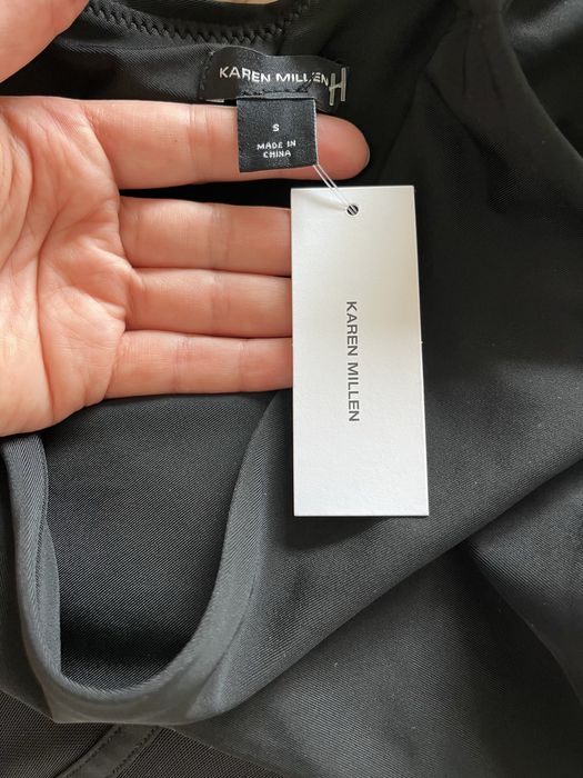Karen Millen чисто нов черен цял бански с едно рамо