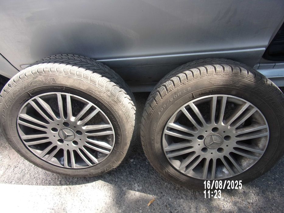 Зимни гуми 195/60/R15 с ал. джанти 4 бр.