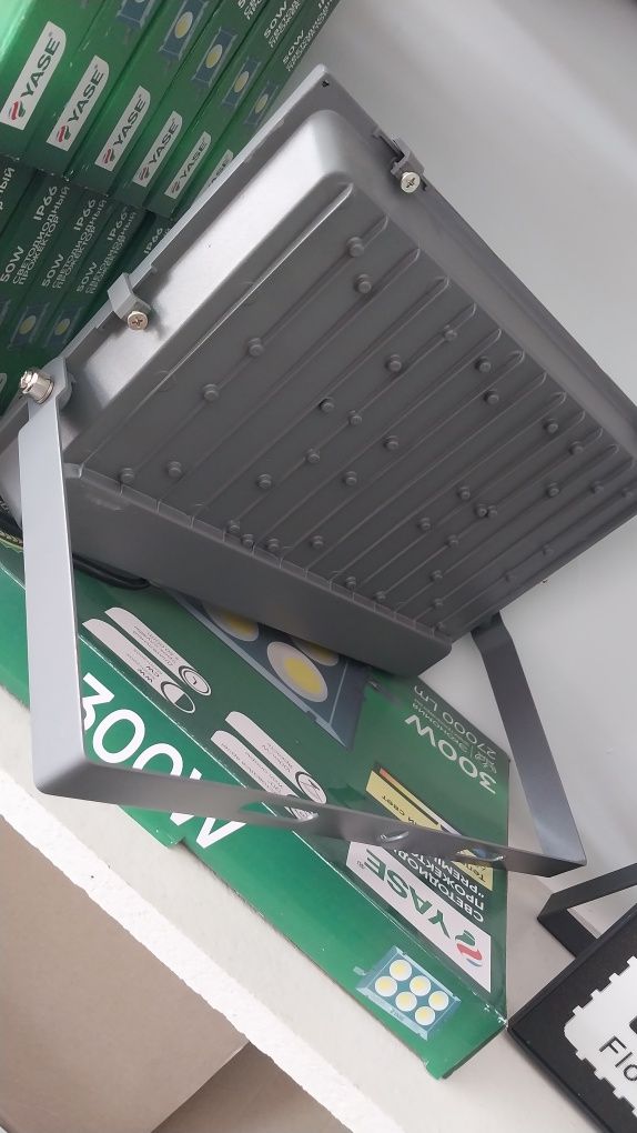 PROJEKTOR 300W 250w 200w 150w 100w 50w