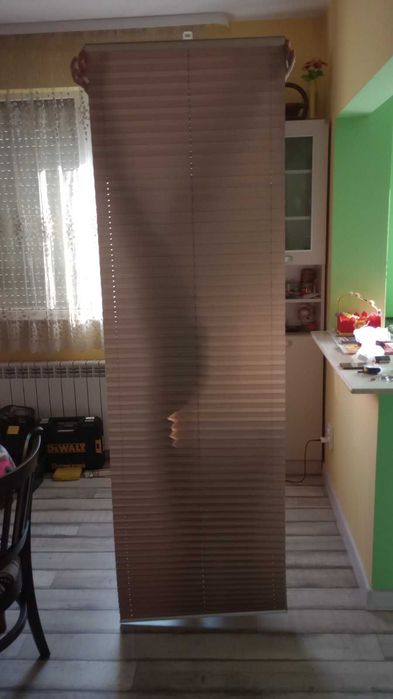 Продавам 2 броя Плисе щори тип-хармоника платнени