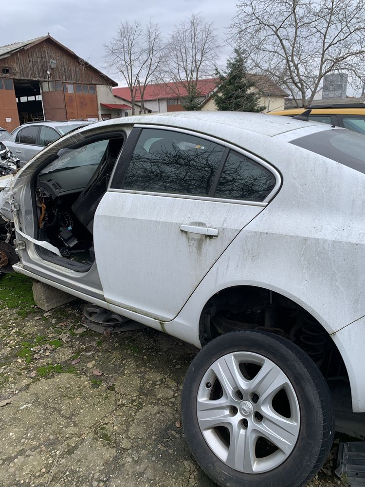 Bara spate  Opel Insignia