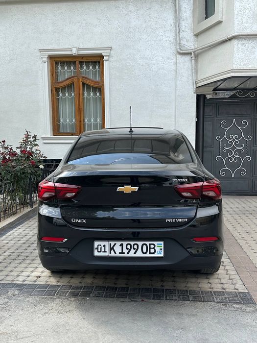 Onix premier 2