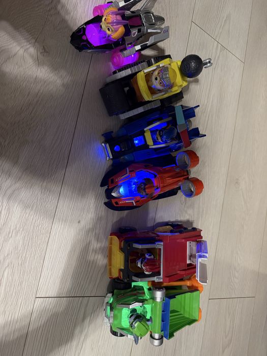 Masinute Paw Patrol din seria Mighty Pups
