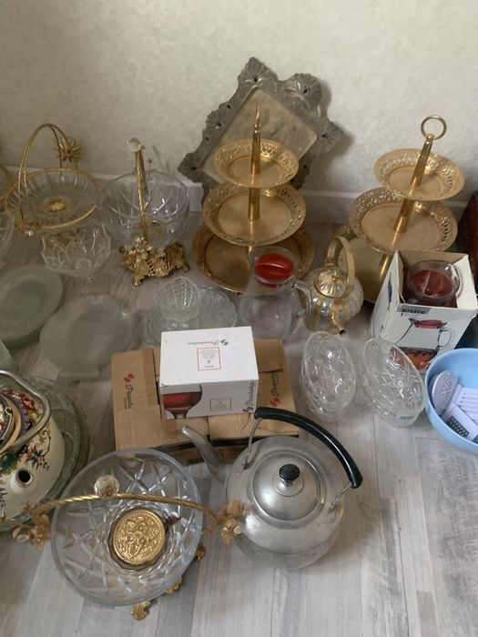 Продаётся ПОСУДА в отличном состоянии!