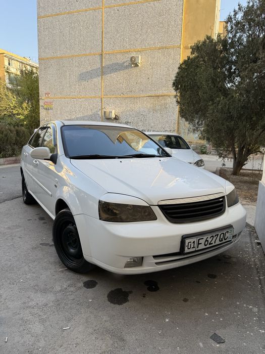 Продам Лачетти 1,8 автомат