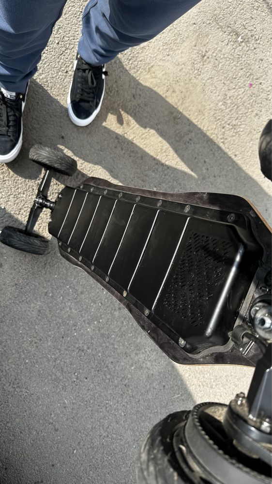 Aeboard GTR электрический скейтборд