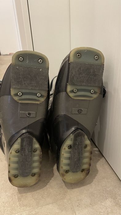 Дамски ски обувки Rossignol