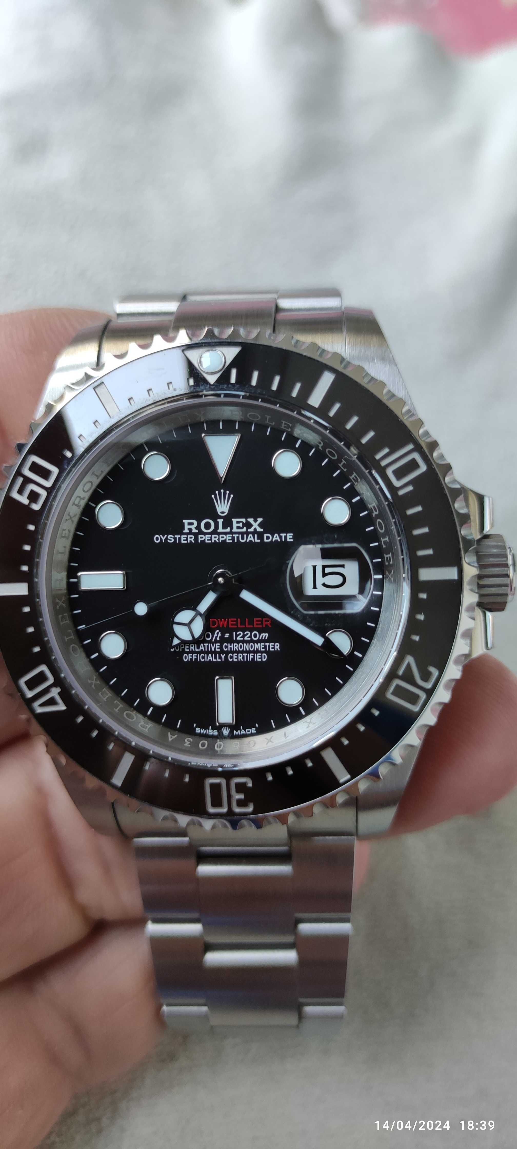 Rolex sea-dweller