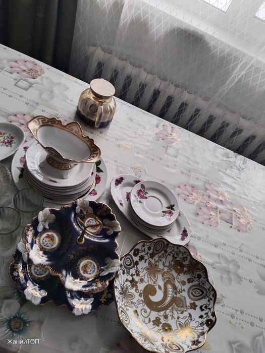 Продам посуду фруктница, орешница, кофетница