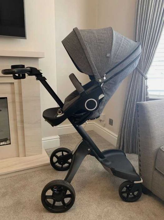 Carucior Stokke® Xplory® V5 Black Limited Edition