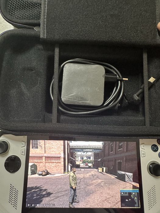 Consola Rog Ally Z1 Extreme