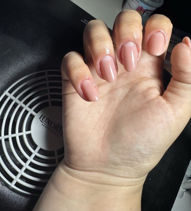 Manichiură cu gel – la preț accesibil!