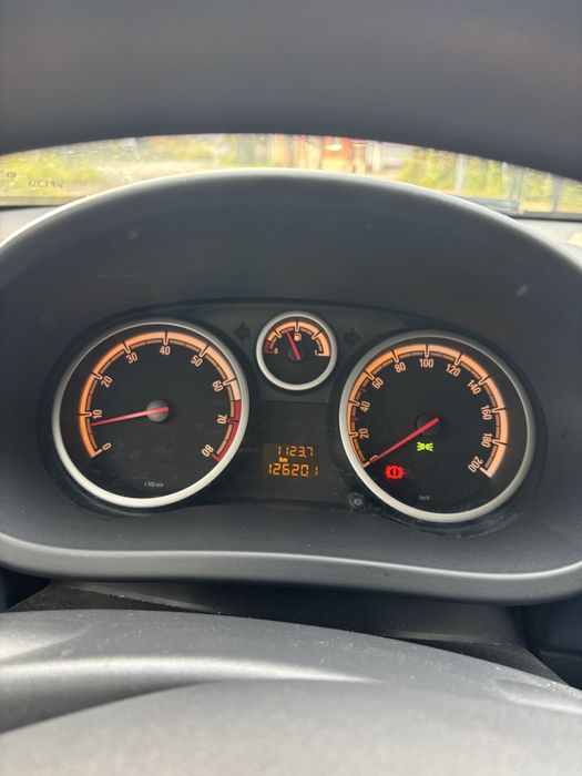 Vând Opel Corsa D 2007