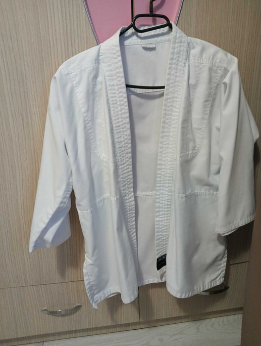 Costum Karate 7-9 ani