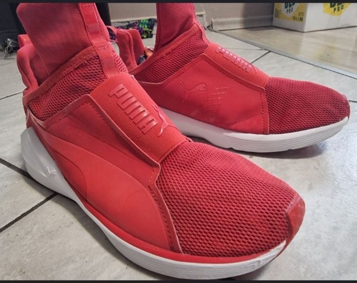 Puma червени кецове 39номер