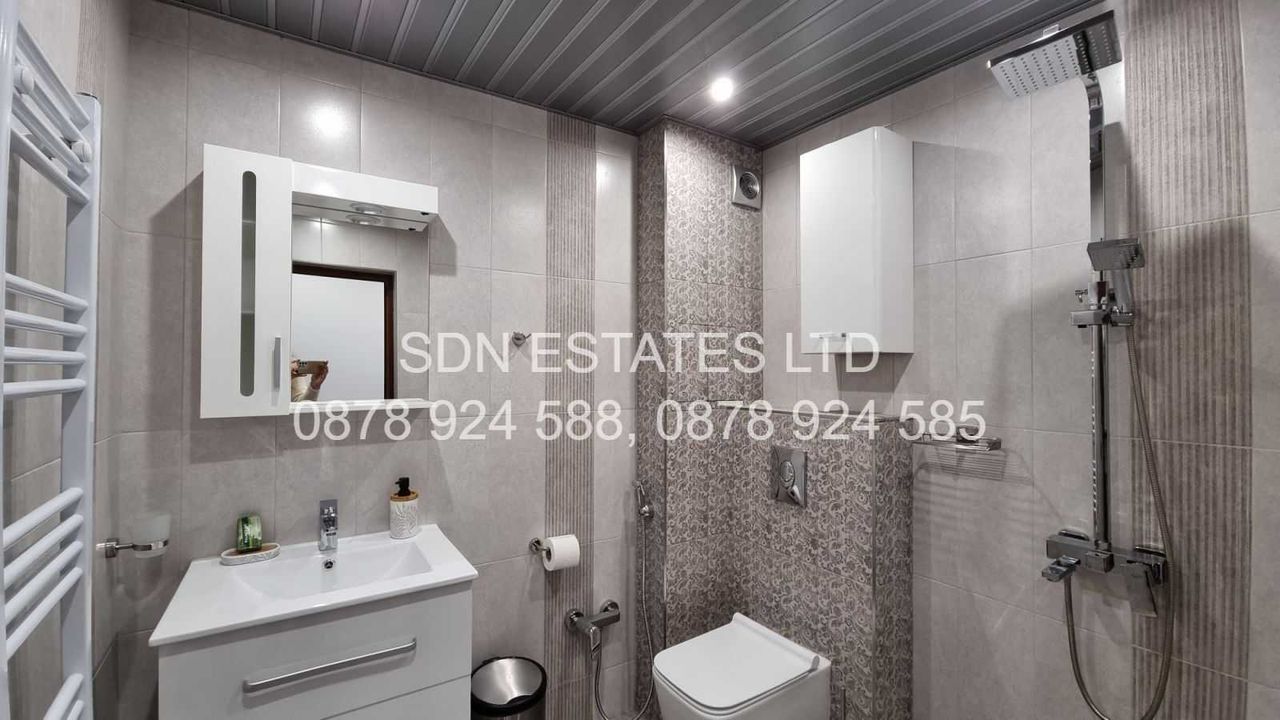 Дава се под наем Тристаен апартамент в Казанлък - 90 кв.м за 382.5 € - Снимка #8
