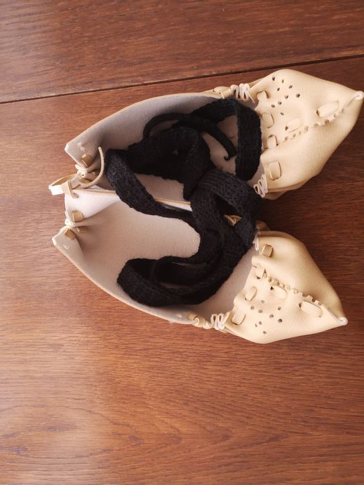 Opinci diferite culori, toate mărimile.