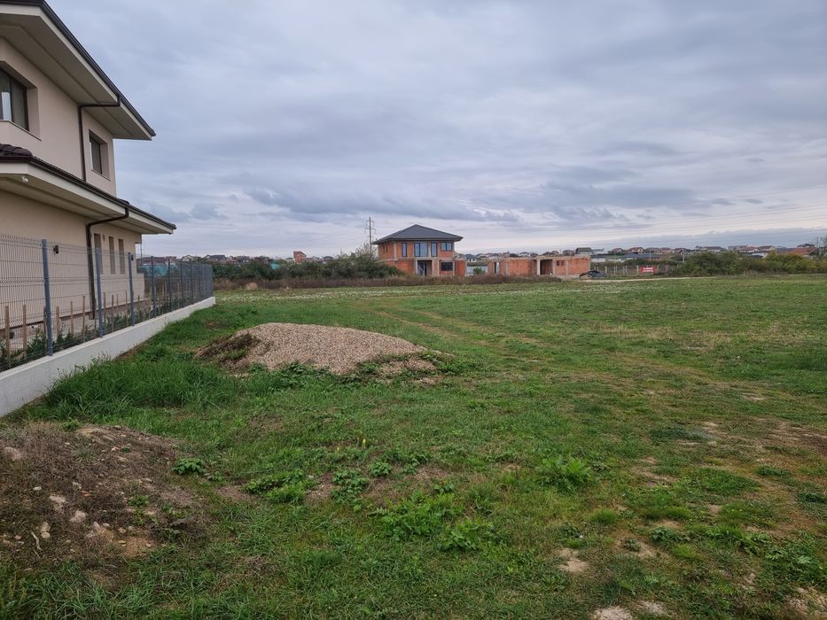 Teren între Sânmartin și Oradea