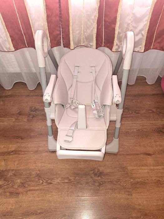 Scaun de masă achiziționat cu 480 se vinde cu 300! Folosit de 3 ori!